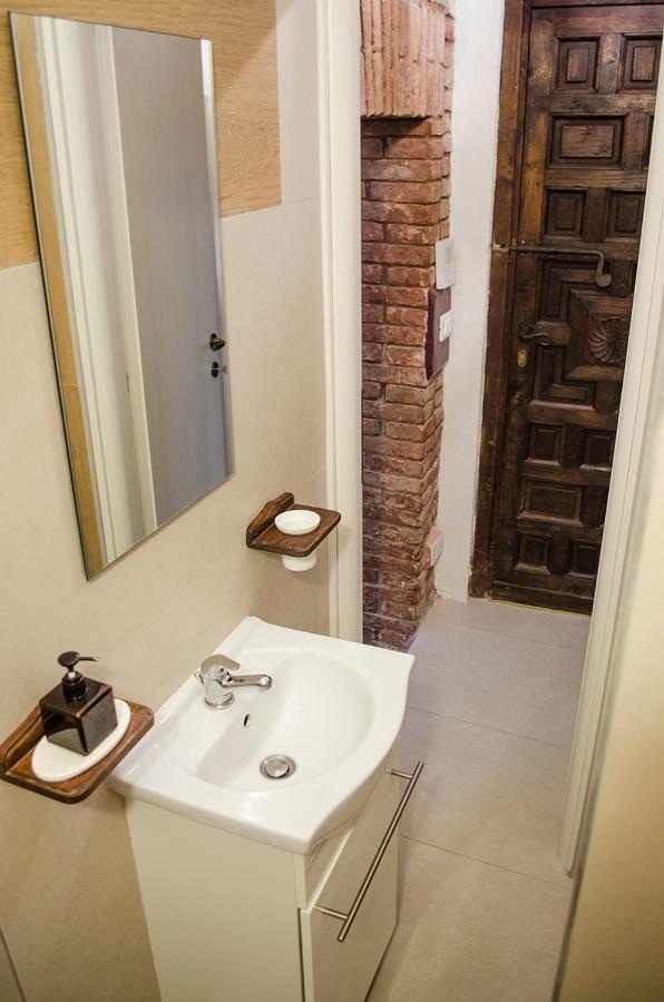 Medieval Central Apartment Bologna Eksteriør bilde